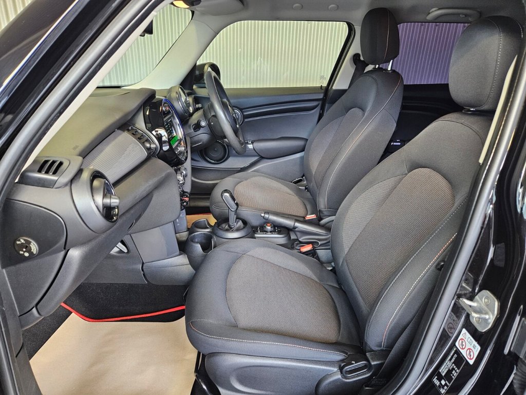 Used MINI Hatch 2018 for sale - 76068906: Photo 36