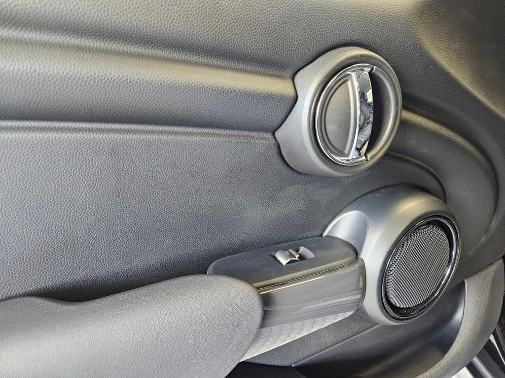 Used MINI Hatch 2018 for sale - 76068906: Photo 38