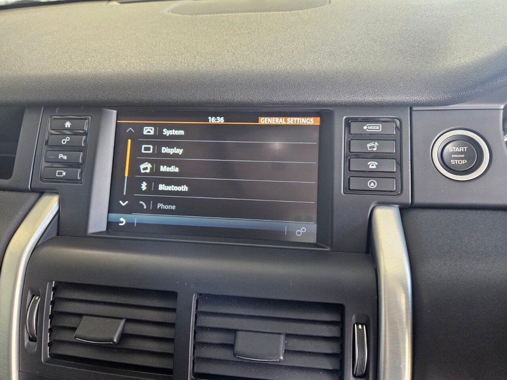 Used Land Rover Discovery Sport 2018 for sale - 76039437: Photo 20