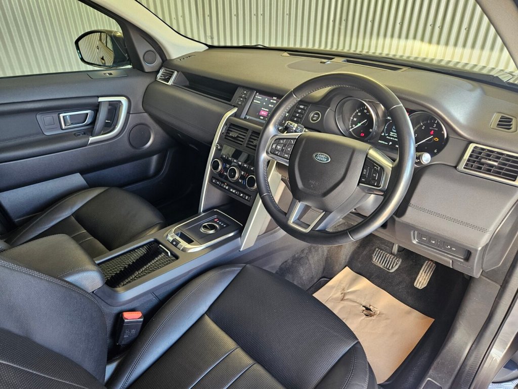 Used Land Rover Discovery Sport 2018 for sale - 76039437: Photo 28