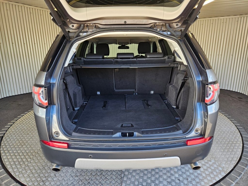Used Land Rover Discovery Sport 2018 for sale - 76039437: Photo 5