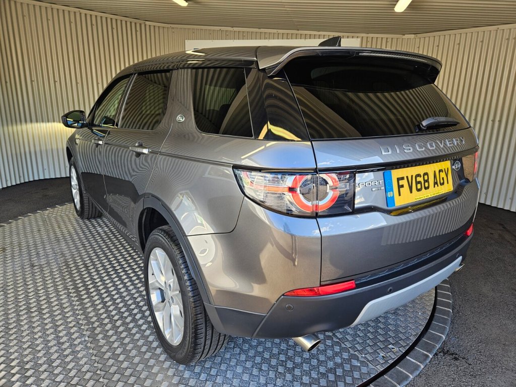 Used Land Rover Discovery Sport 2018 for sale - 76039437: Photo 7