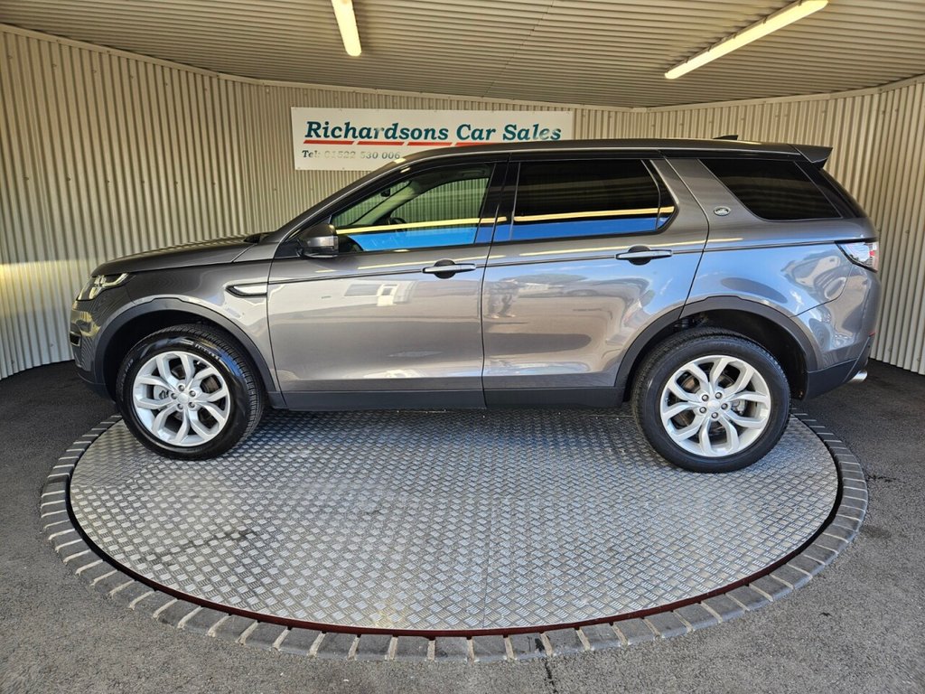 Used Land Rover Discovery Sport 2018 for sale - 76039437: Photo 8