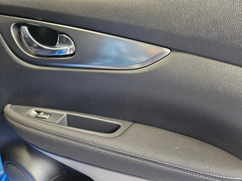 Used Nissan Qashqai 2018 for sale - 77534816: Photo 34