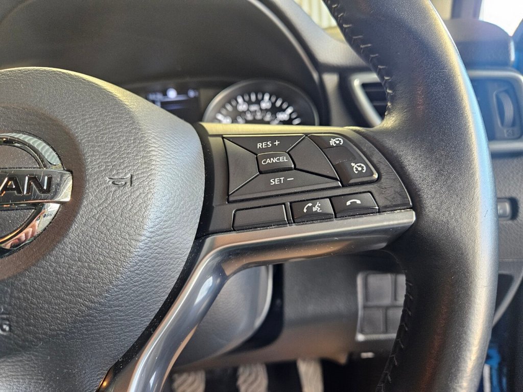 Used Nissan Qashqai 2018 for sale - 77133302: Photo 15