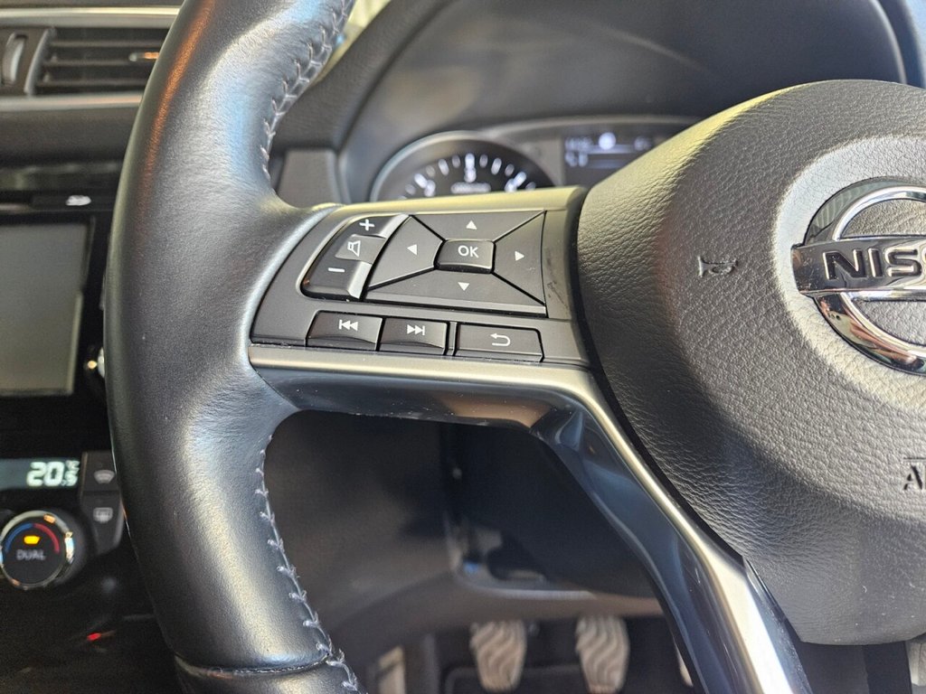 Used Nissan Qashqai 2018 for sale - 77133302: Photo 16