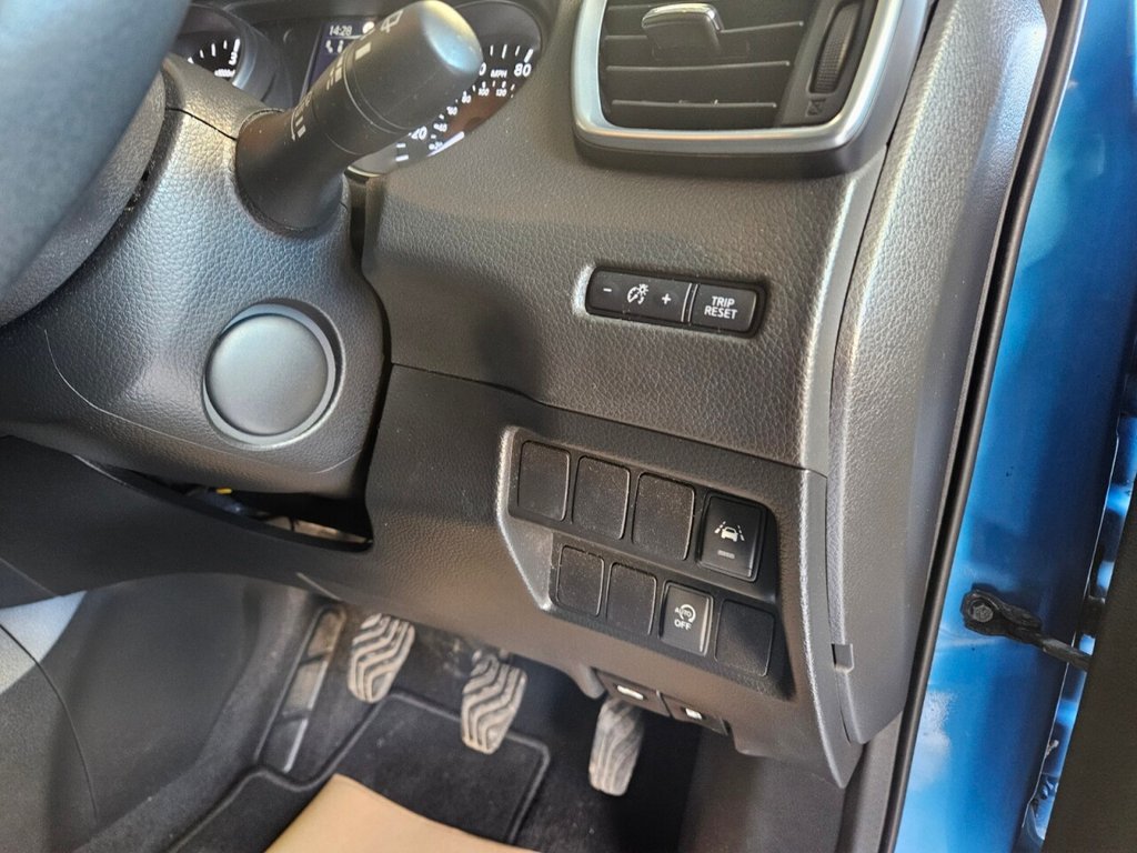 Used Nissan Qashqai 2018 for sale - 77133302: Photo 25