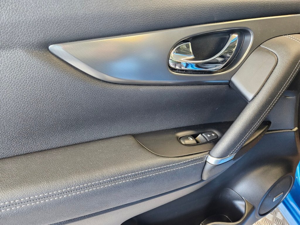 Used Nissan Qashqai 2018 for sale - 77133302: Photo 38