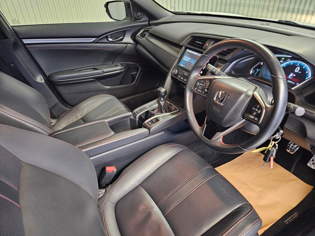 Used Honda Civic 2018 for sale - 77276326: Photo 22