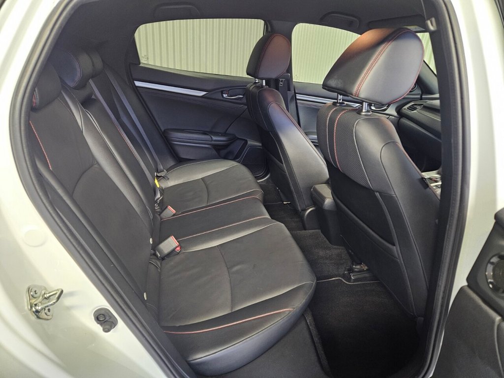 Used Honda Civic 2018 for sale - 77276326: Photo 27