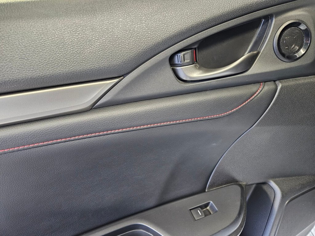 Used Honda Civic 2018 for sale - 77276326: Photo 35