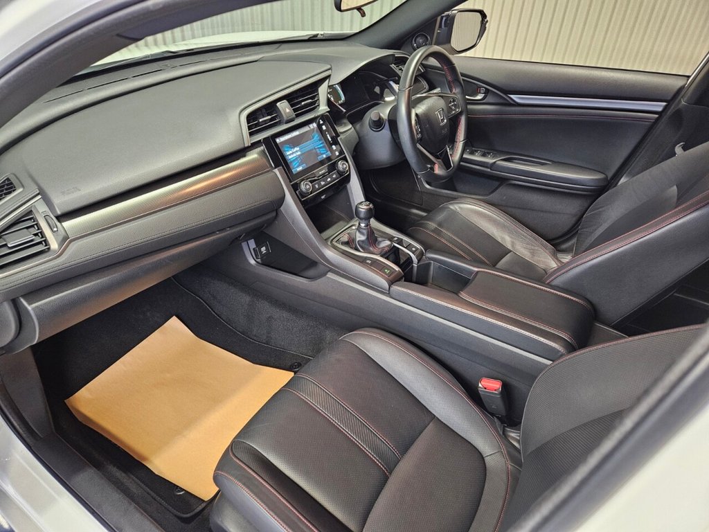 Used Honda Civic 2018 for sale - 77276326: Photo 36