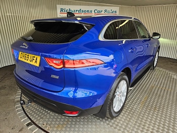 Used Jaguar F-Pace 2019 for sale - 78401885: Photo