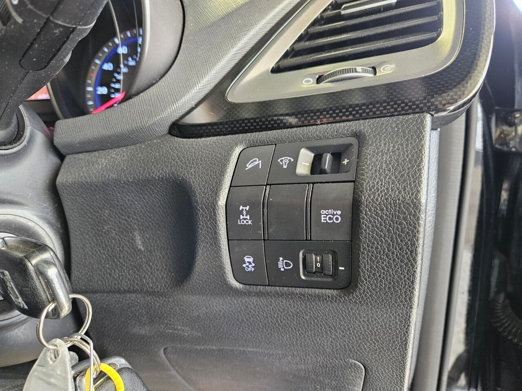Used Hyundai Santa Fe 2016 for sale - 76333647: Photo 17