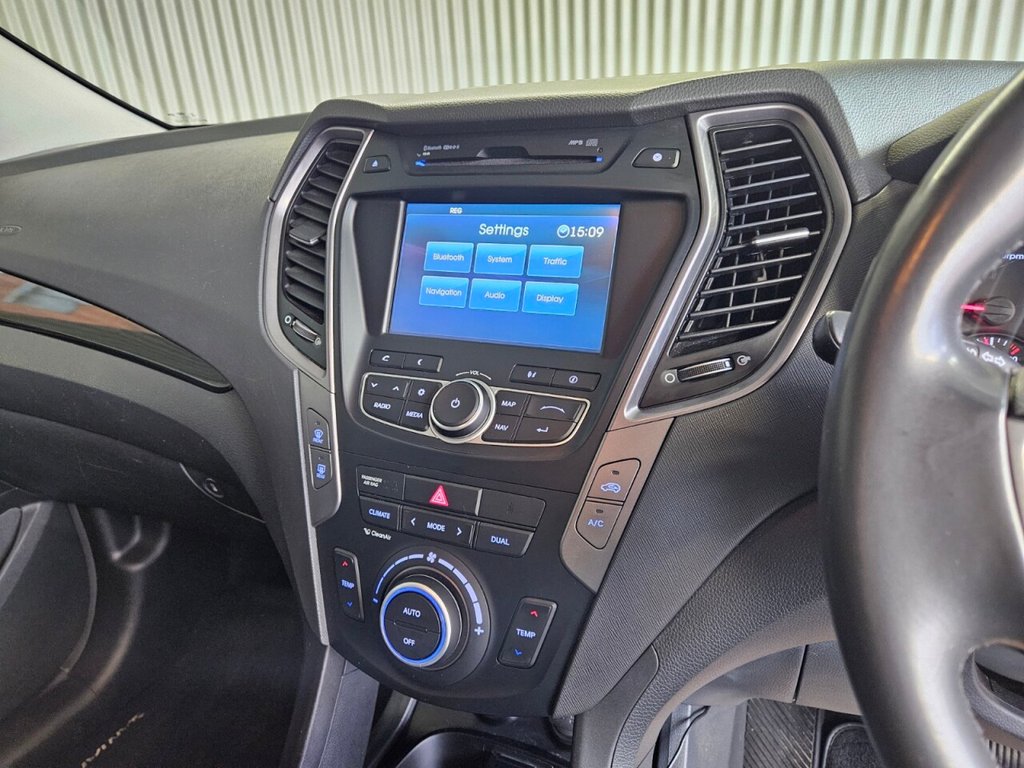 Used Hyundai Santa Fe 2016 for sale - 76333647: Photo 19