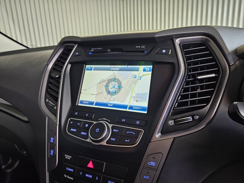 Used Hyundai Santa Fe 2016 for sale - 76333647: Photo 20