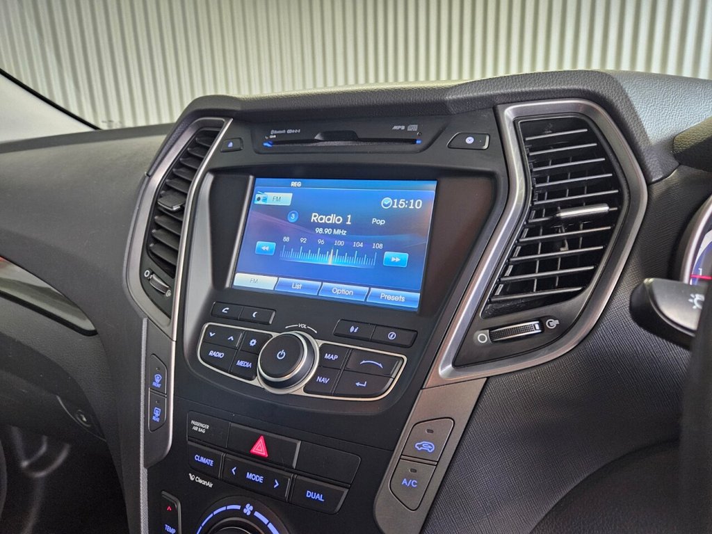Used Hyundai Santa Fe 2016 for sale - 76333647: Photo 22