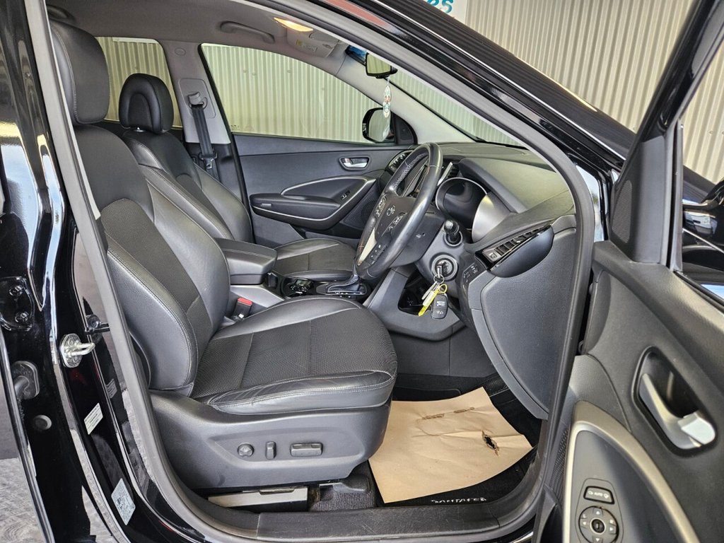 Used Hyundai Santa Fe 2016 for sale - 76333647: Photo 25