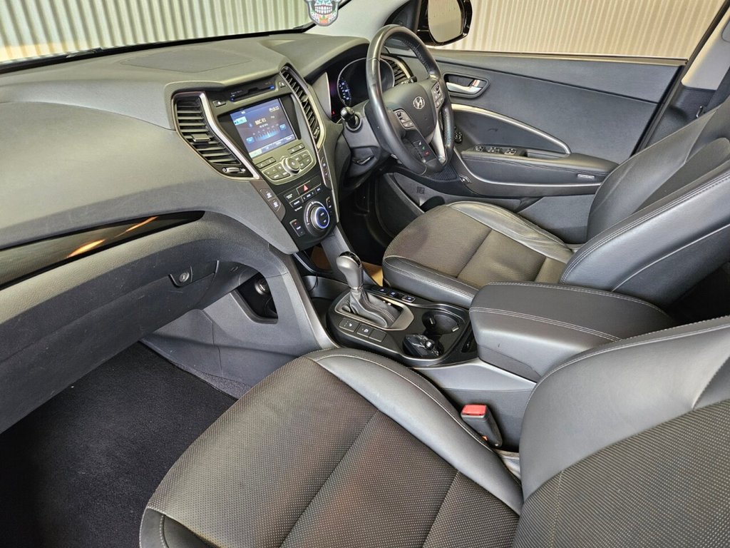 Used Hyundai Santa Fe 2016 for sale - 76333647: Photo 32