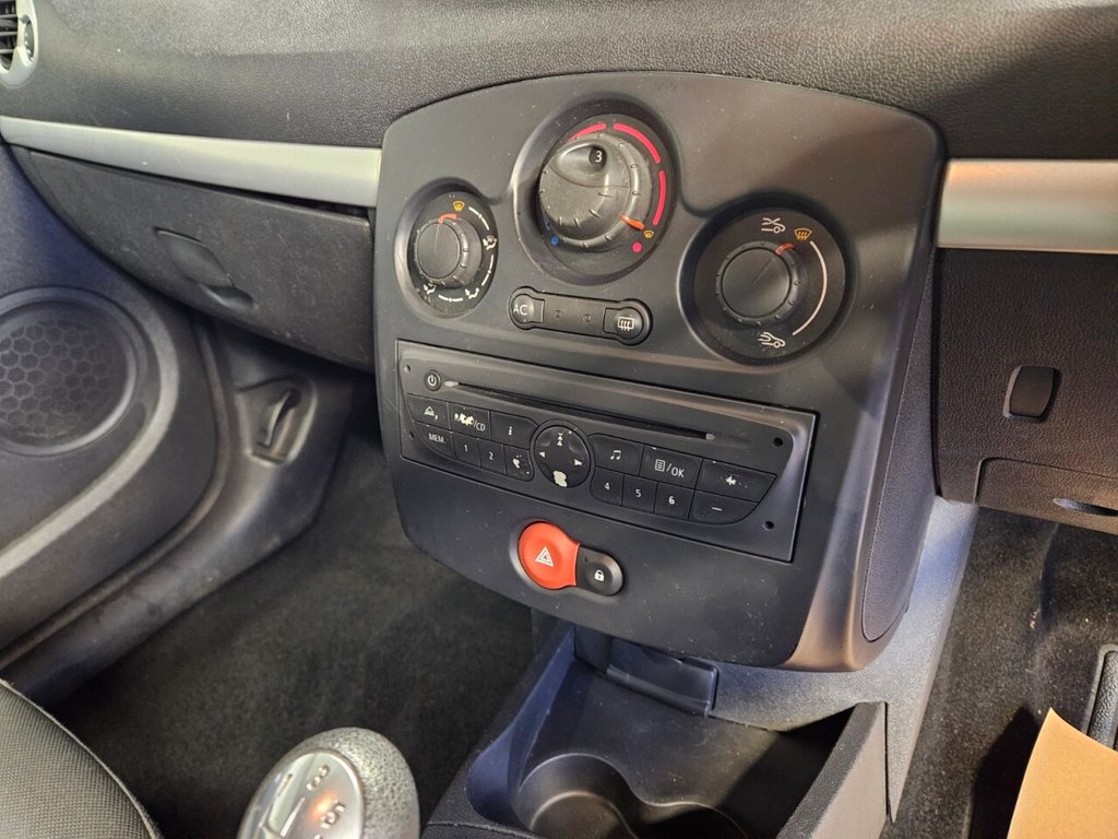 Used Renault Clio 2009 for sale - 77140160: Photo 13