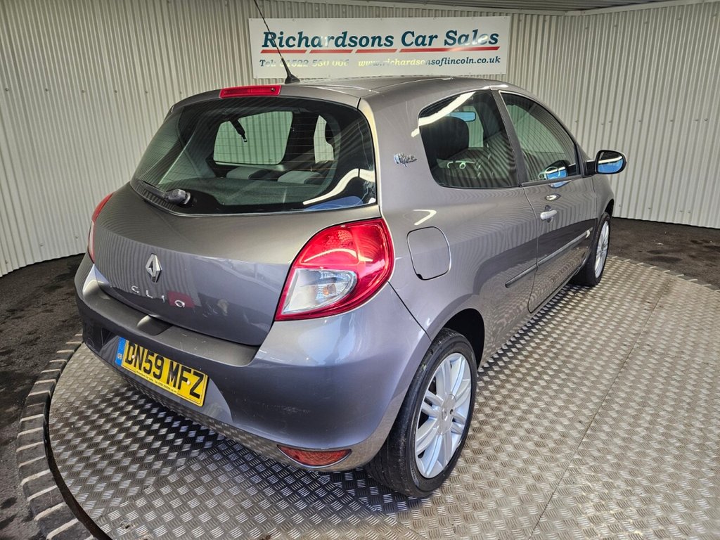 Used Renault Clio 2009 for sale - 77140160: Photo 3