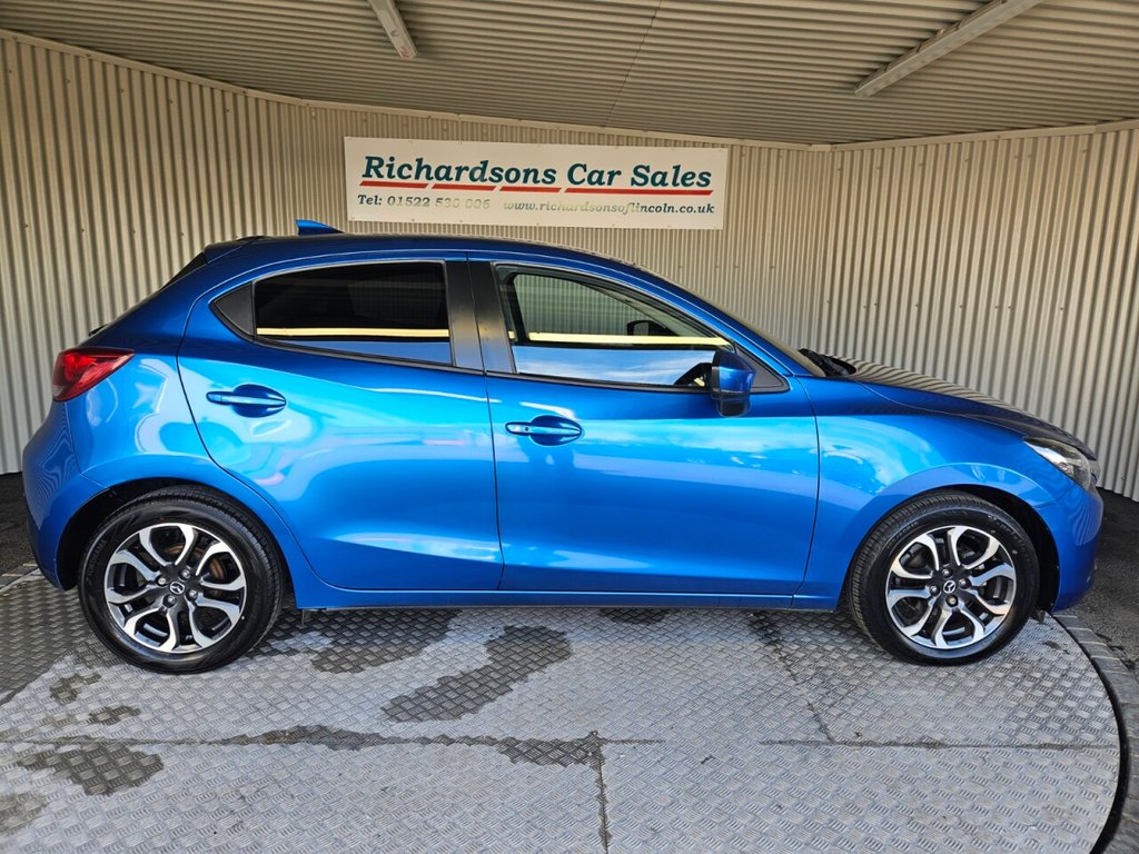 Used Mazda Mazda2 2018 for sale - 77719876: Photo 2