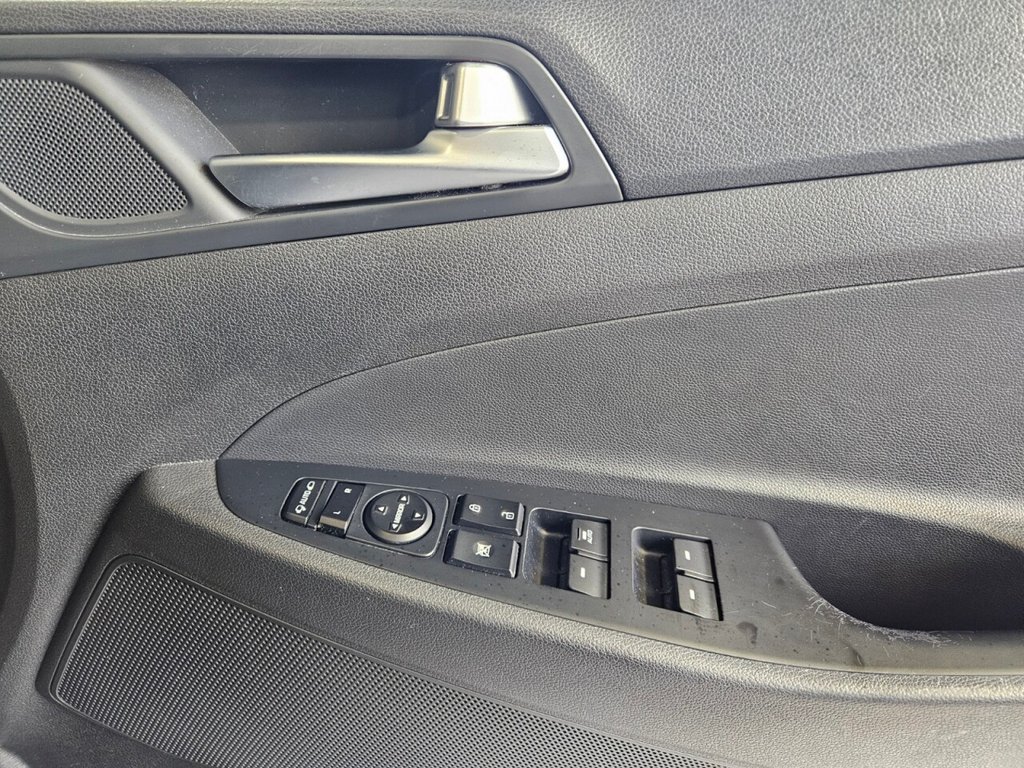 Used Hyundai TUCSON 2018 for sale - 76841241: Photo 27