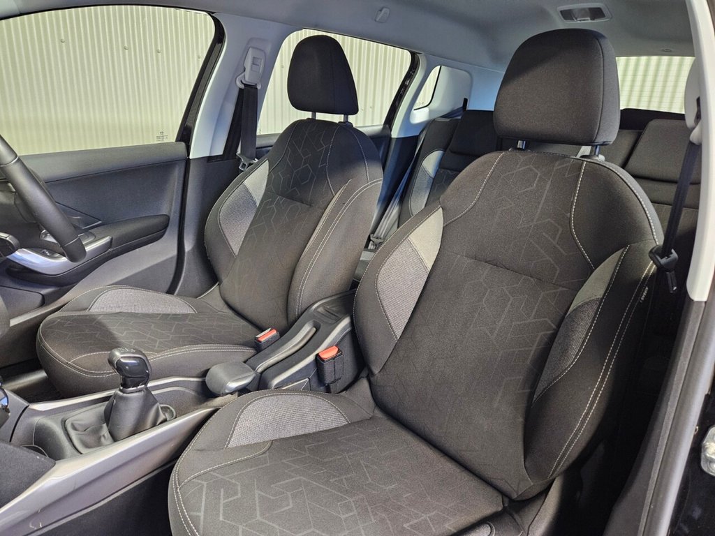 Used Peugeot 2008 2017 for sale - 77080506: Photo 28