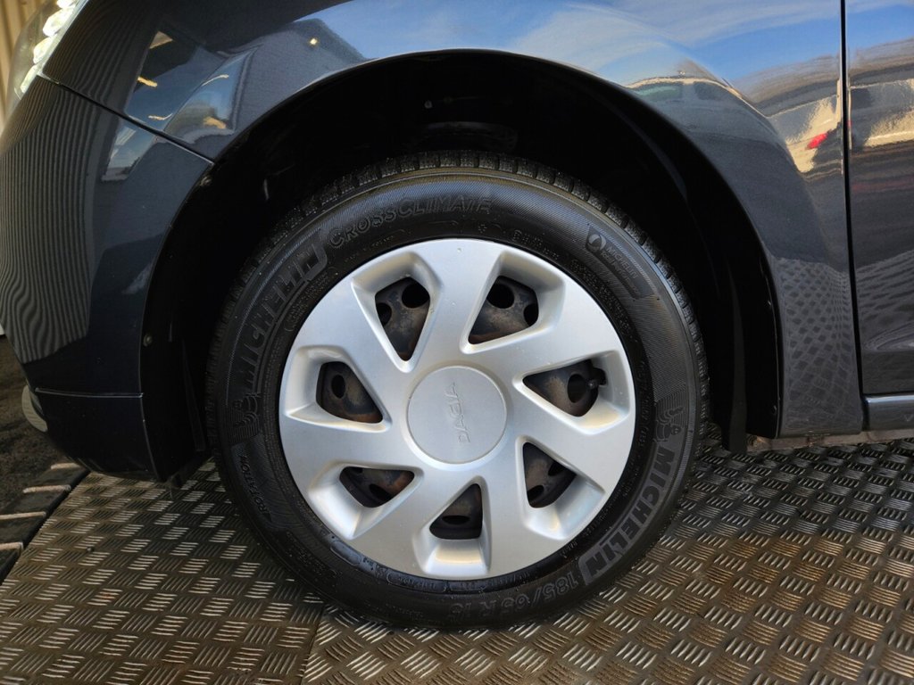 Used Dacia Sandero 2017 for sale - 77089287: Photo 11