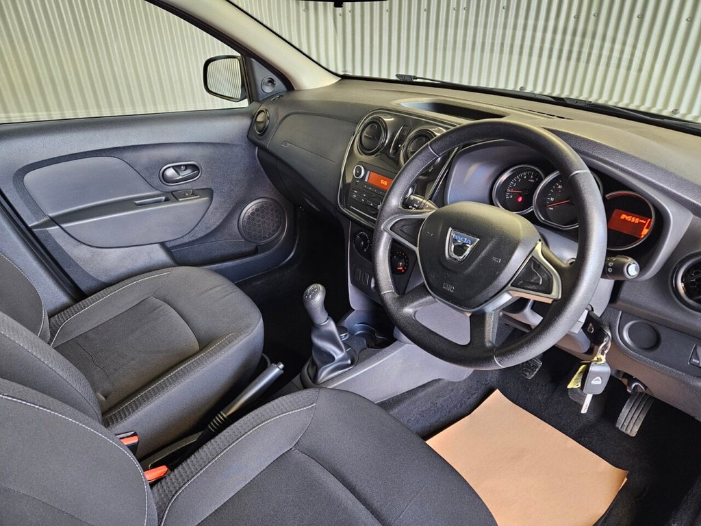 Used Dacia Sandero 2017 for sale - 77089287: Photo 17