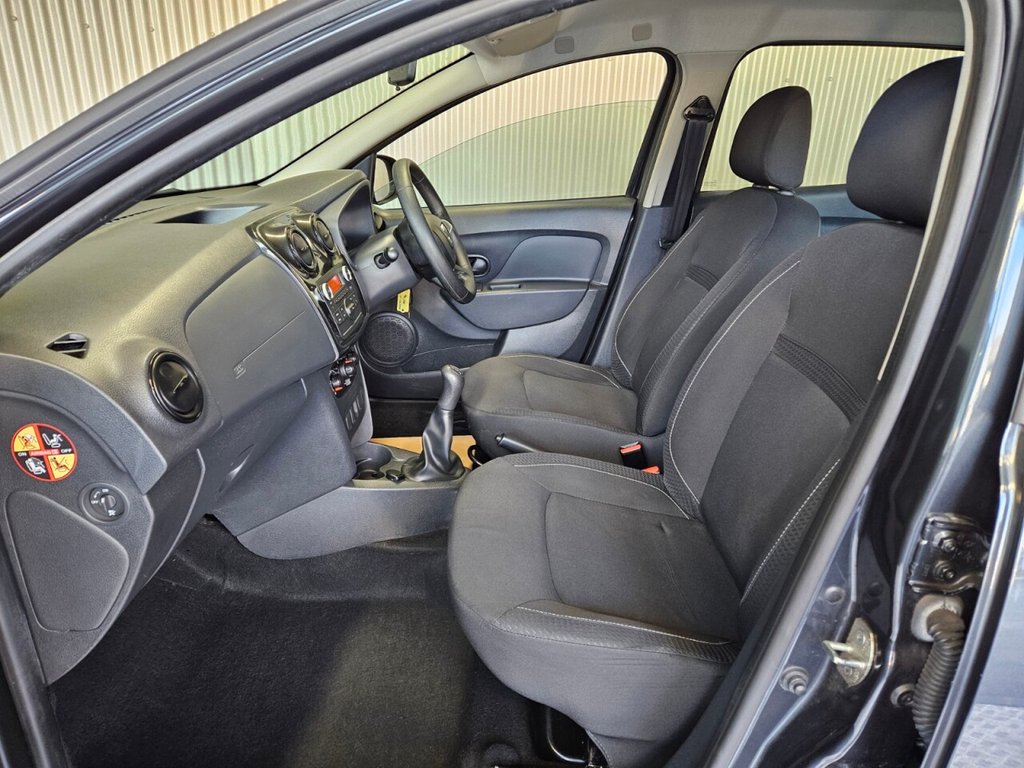 Used Dacia Sandero 2017 for sale - 77089287: Photo 26
