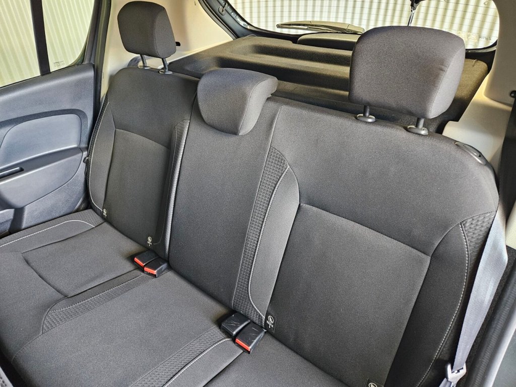 Used Dacia Sandero 2017 for sale - 77089287: Photo 30