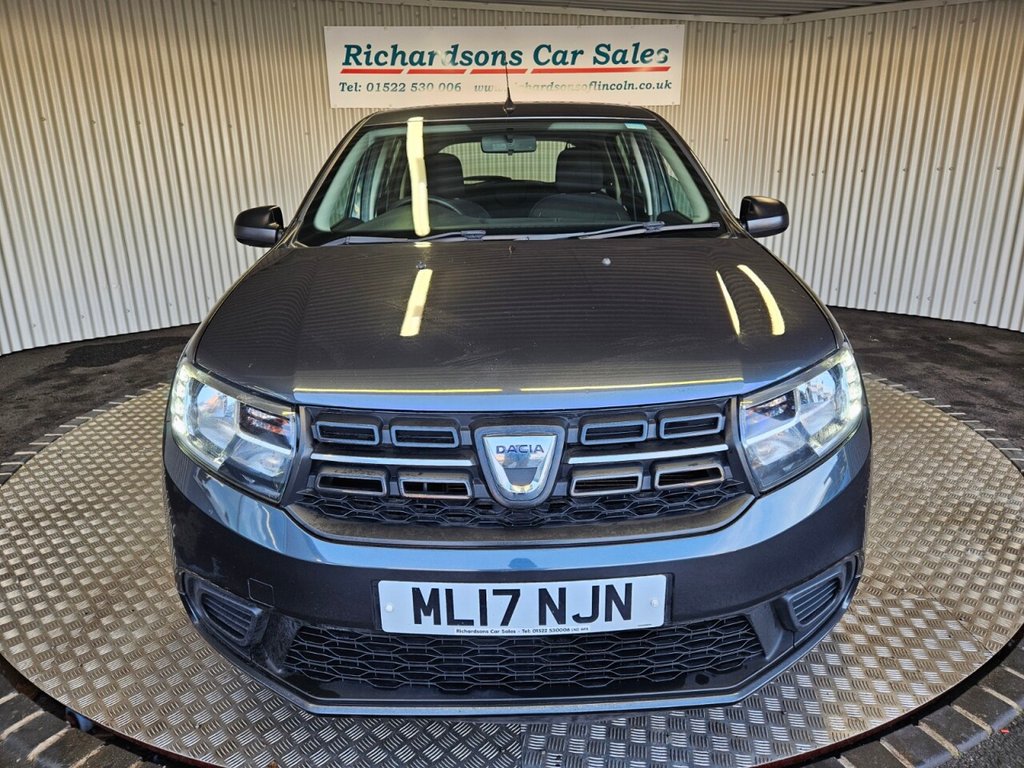 Used Dacia Sandero 2017 for sale - 77089287: Photo 8