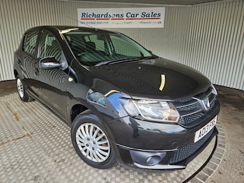 Used Dacia Sandero 2013 for sale - 78887433: Photo