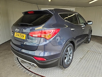 Used Hyundai Santa Fe 2014 for sale - 77919723: Photo