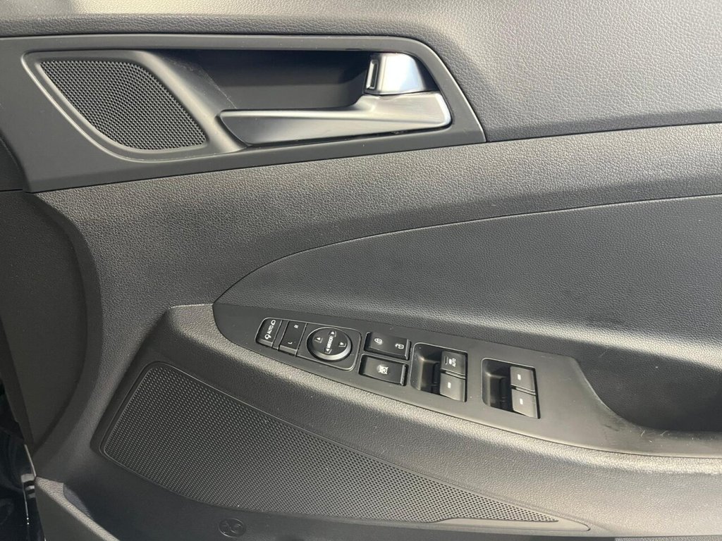 Used Hyundai TUCSON 2017 for sale - 76454560: Photo 28