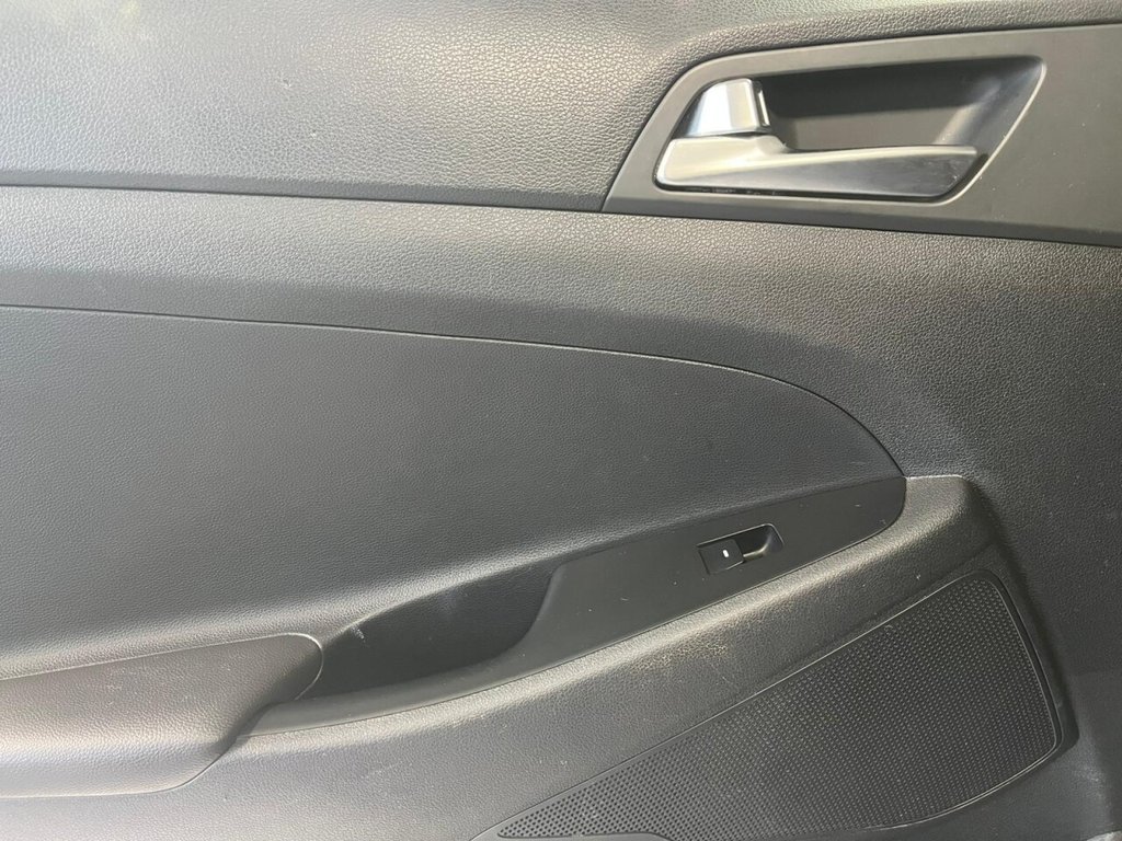 Used Hyundai TUCSON 2017 for sale - 76454560: Photo 36