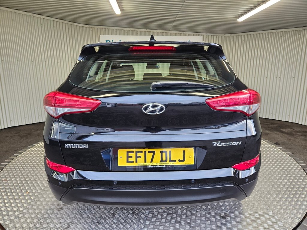 Used Hyundai TUCSON 2017 for sale - 76454560: Photo 4