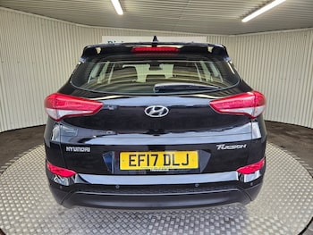 Used Hyundai TUCSON 2017 for sale - 76454560: Photo