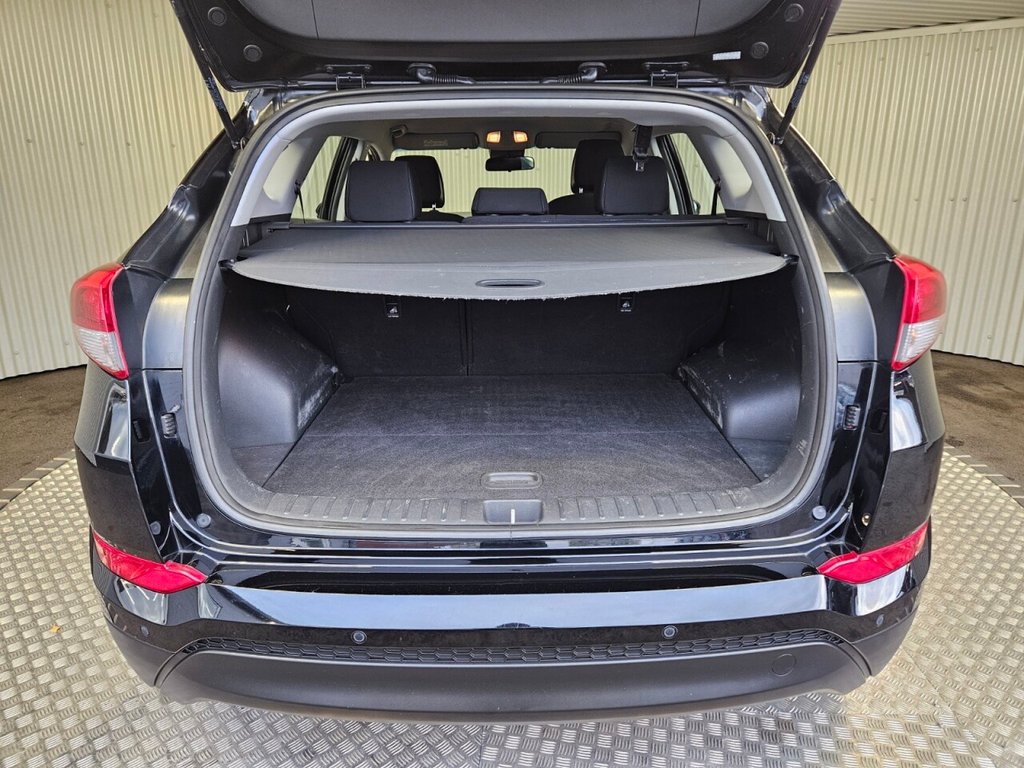 Used Hyundai TUCSON 2017 for sale - 76454560: Photo 6