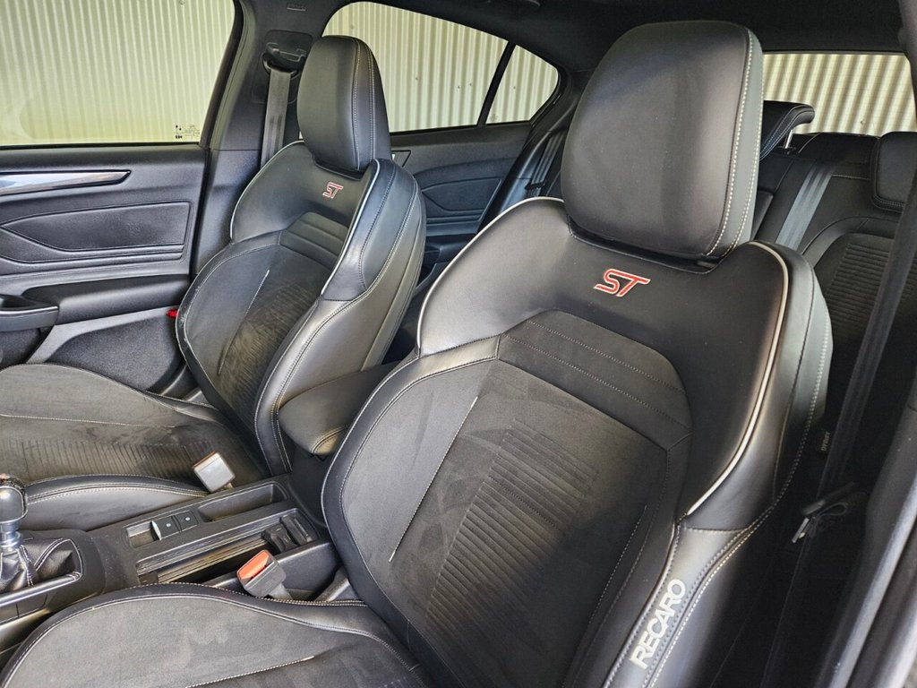 Used Ford Focus 2020 for sale - 77572057: Photo 29