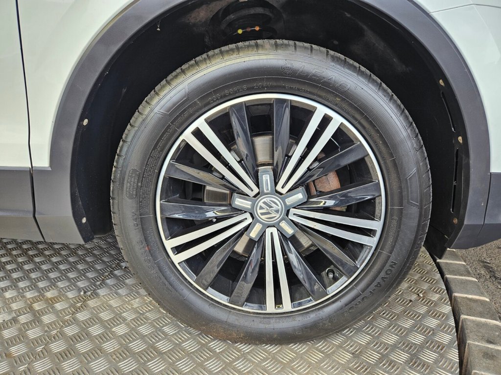Used Volkswagen Tiguan 2016 for sale - 76686239: Photo 10
