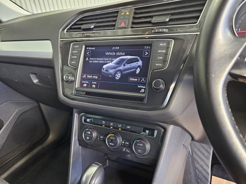 Used Volkswagen Tiguan 2016 for sale - 76686239: Photo 21