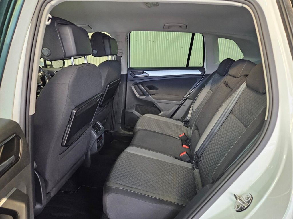 Used Volkswagen Tiguan 2016 for sale - 76686239: Photo 45