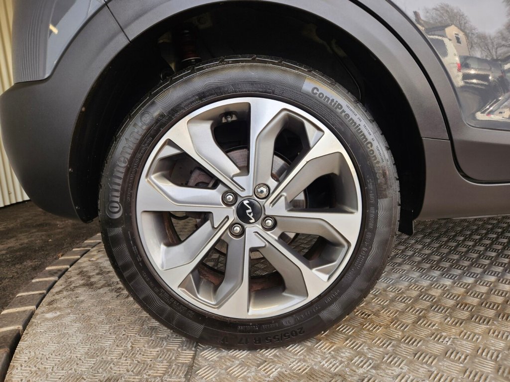 Used Kia Stonic 2023 for sale - 77139831: Photo 12