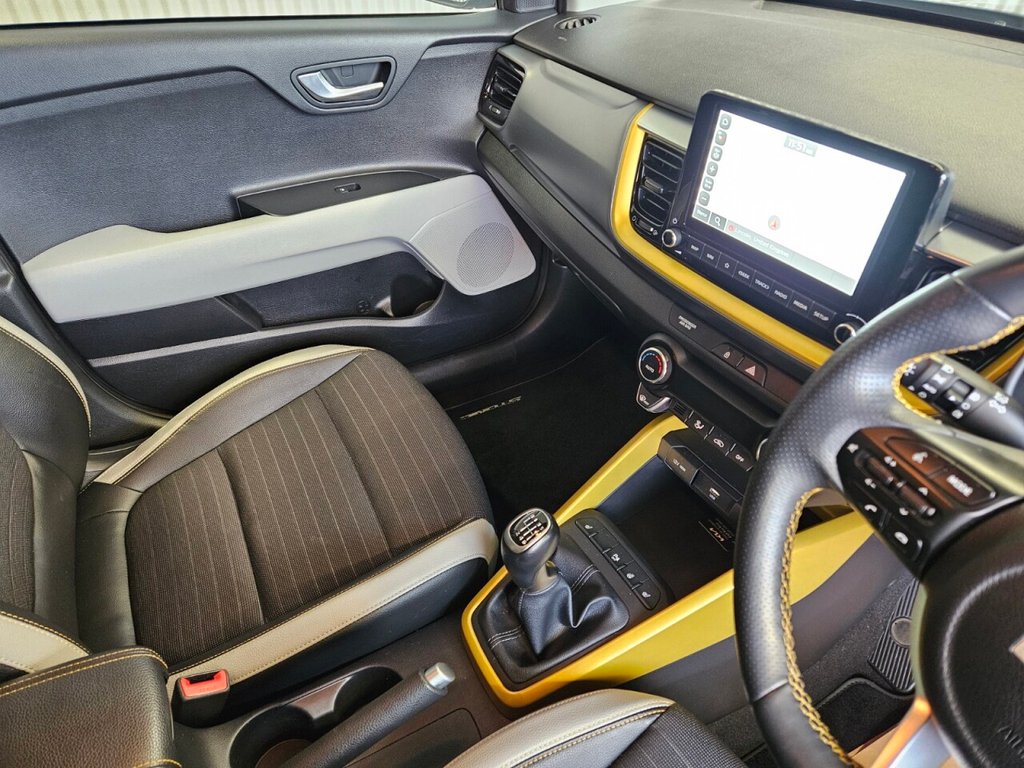 Used Kia Stonic 2023 for sale - 77139831: Photo 17