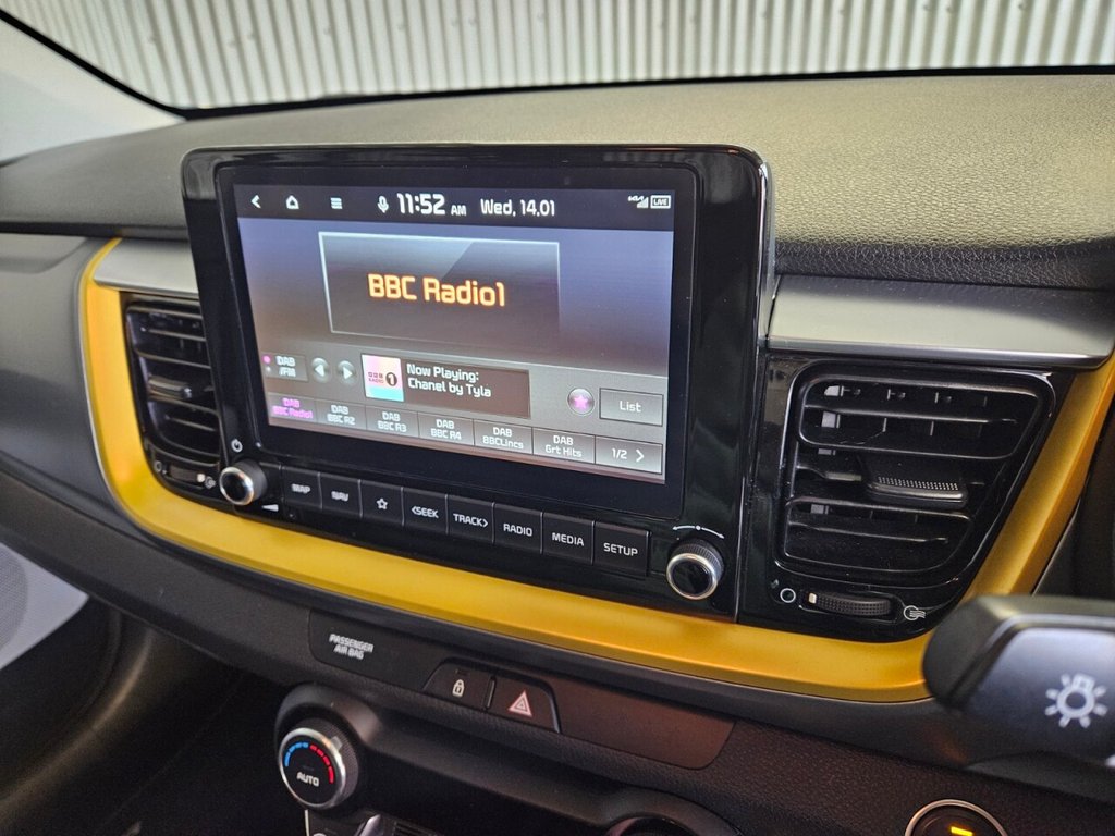 Used Kia Stonic 2023 for sale - 77139831: Photo 23