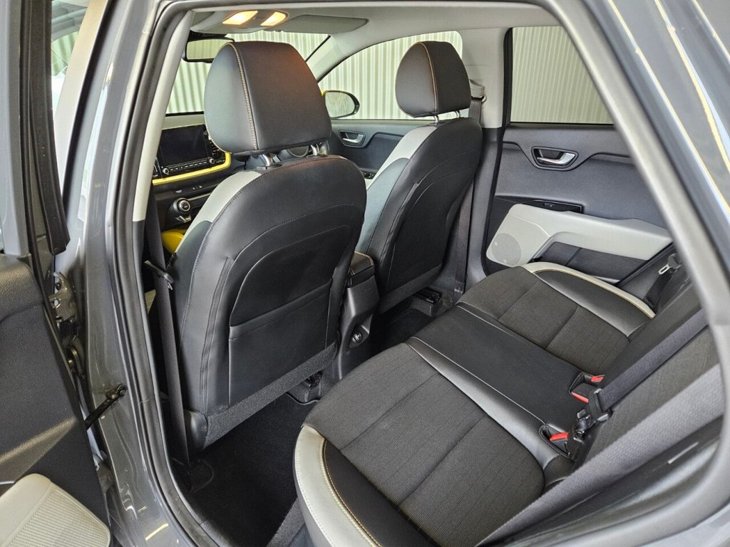 Used Kia Stonic 2023 for sale - 77139831: Photo 38