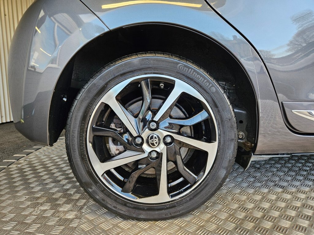 Used Toyota Yaris 2019 for sale - 76590977: Photo 12