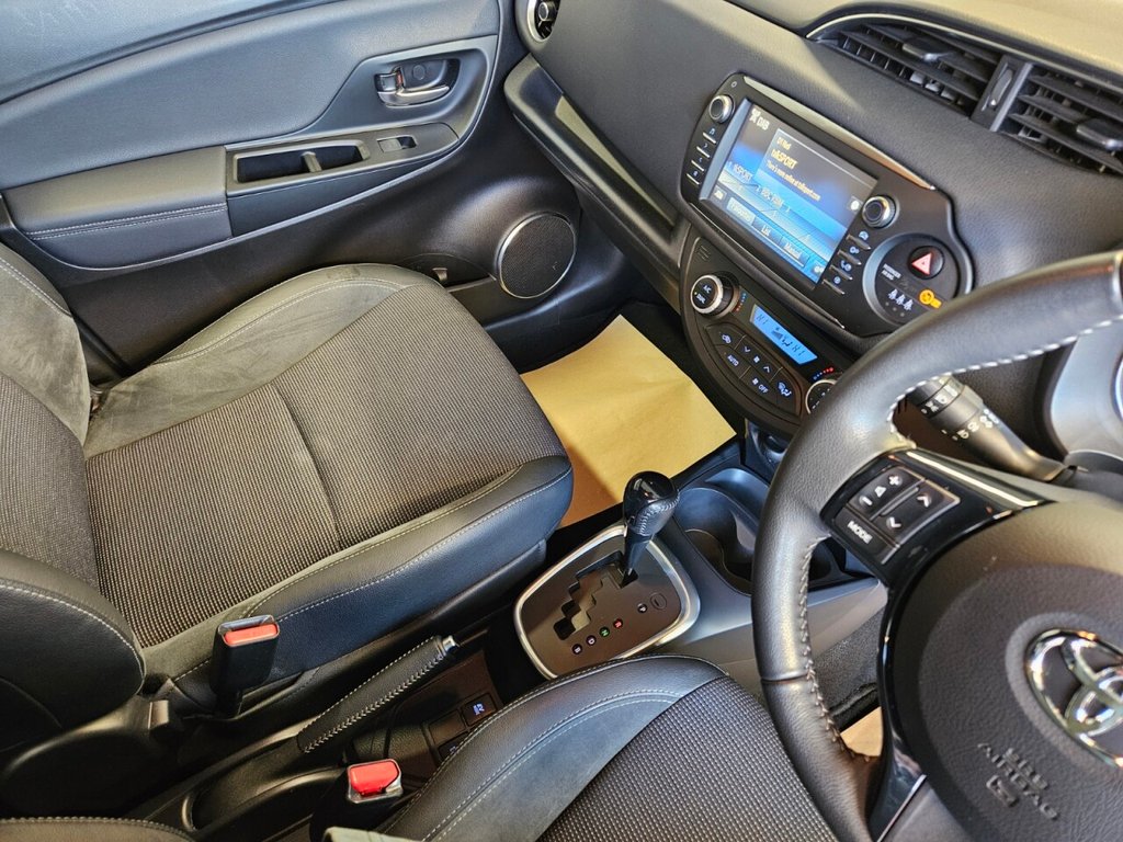 Used Toyota Yaris 2019 for sale - 76590977: Photo 18